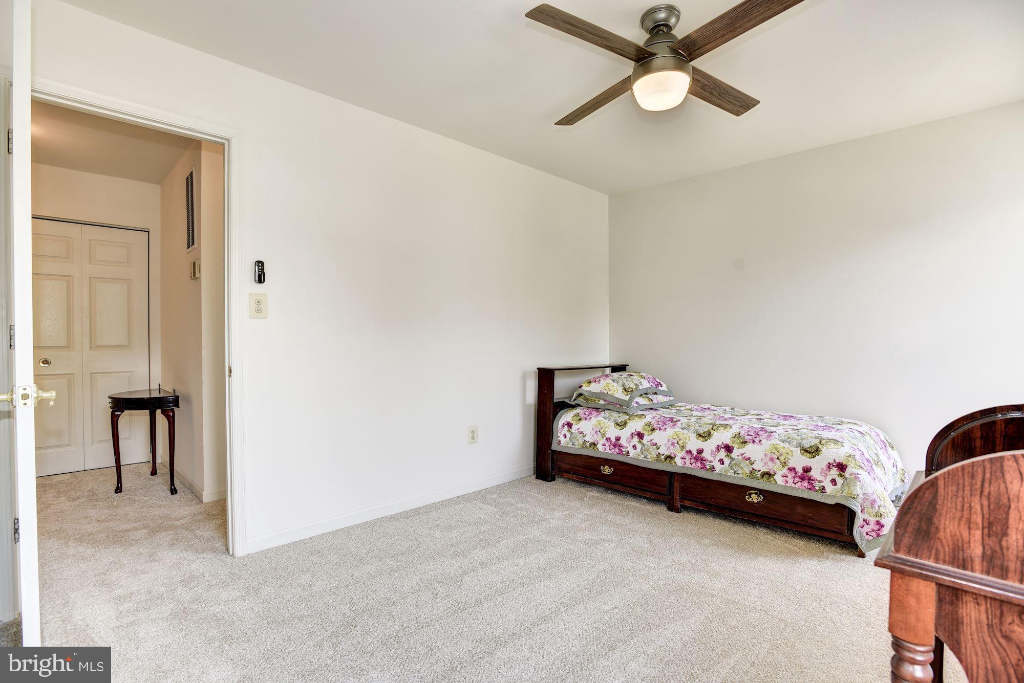 9519 Stoneoak Road Baltimore, MD 21236 - Photo 23 of 39 Bedroom