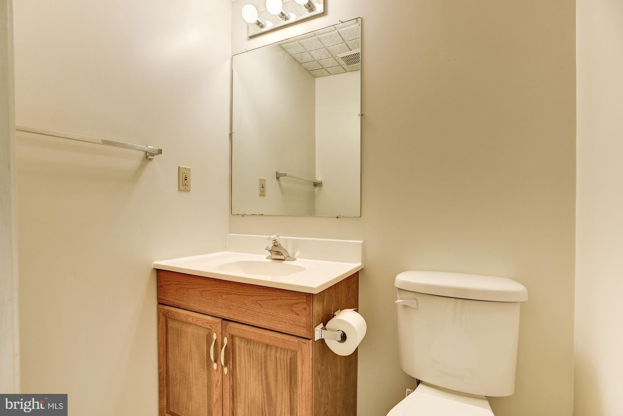 9519 Stoneoak Road Baltimore, MD 21236 - Photo 30 of 39 Powder Room