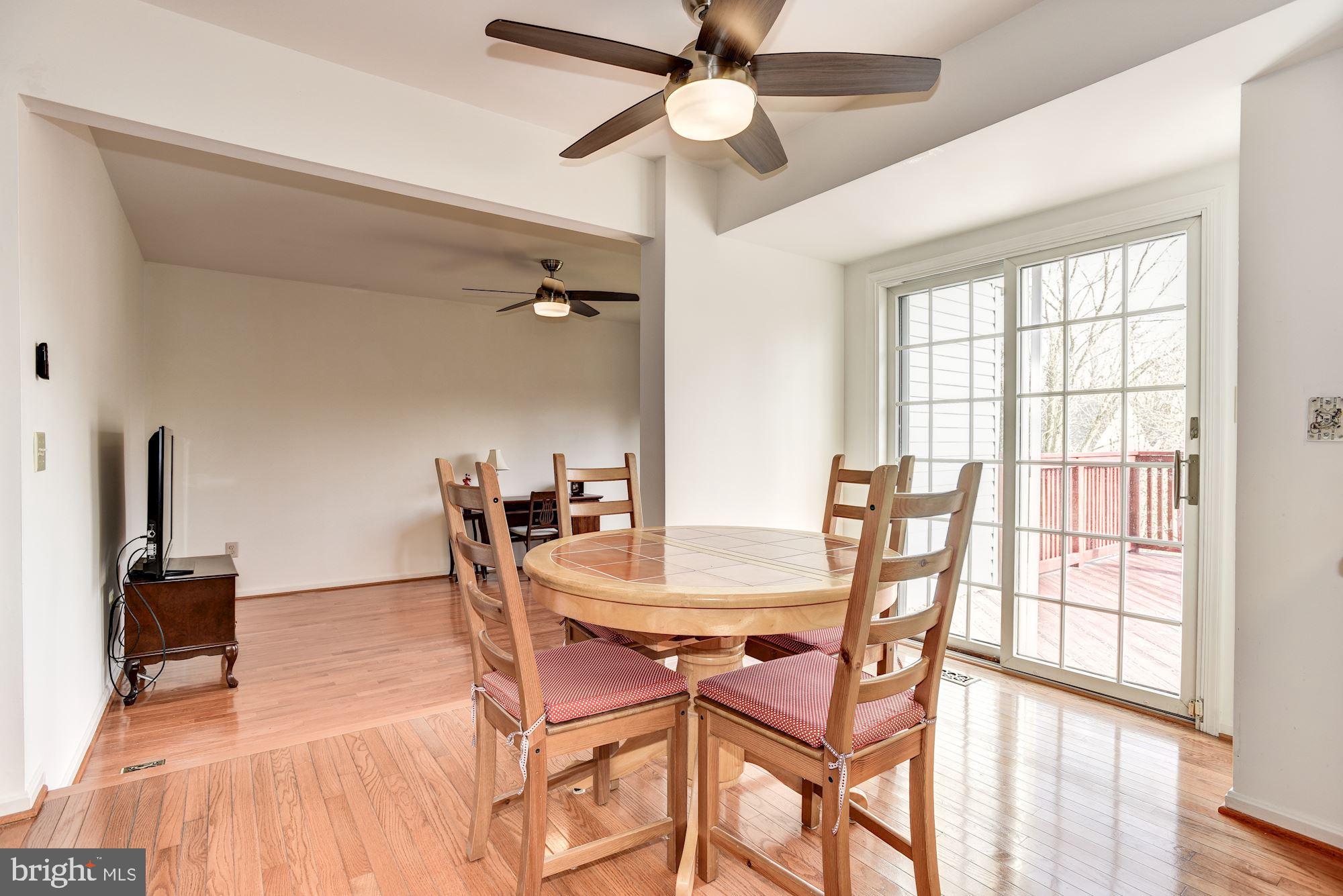 9519 Stoneoak Road Baltimore, MD 21236 - Photo 10 of 39 Breakfast Area