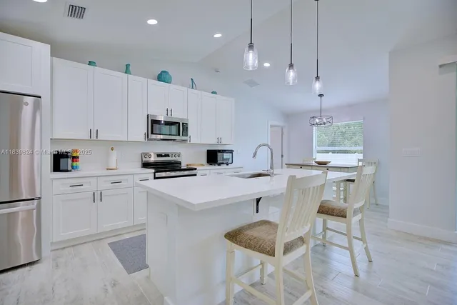 $315,000 | 2724 Duane Palmer Boulevard, Sebring, FL 33876