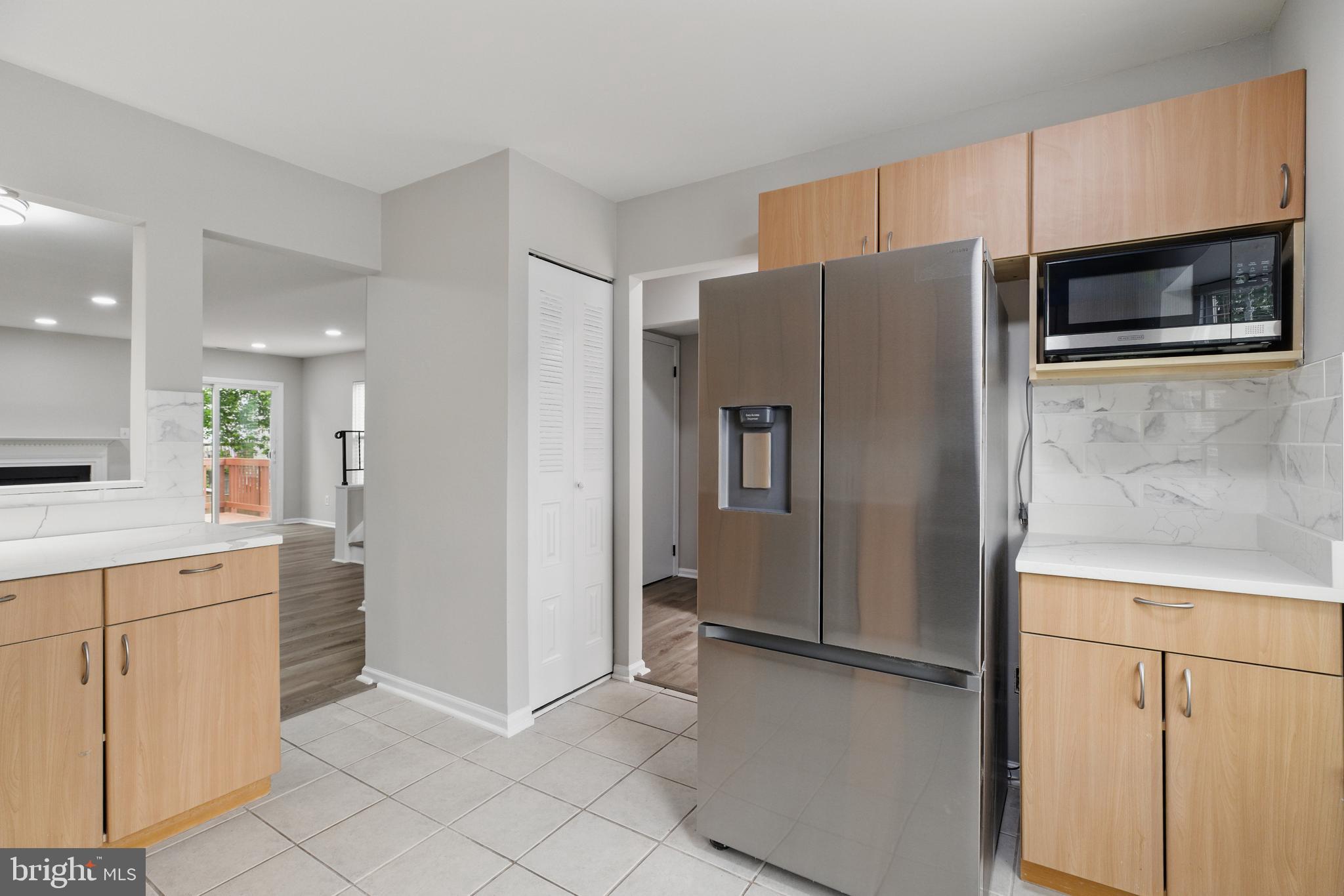 4038 Spring Run Court, Unit 7A Chantilly, VA 20151 - Photo 8 of 40 Gallery Image 8