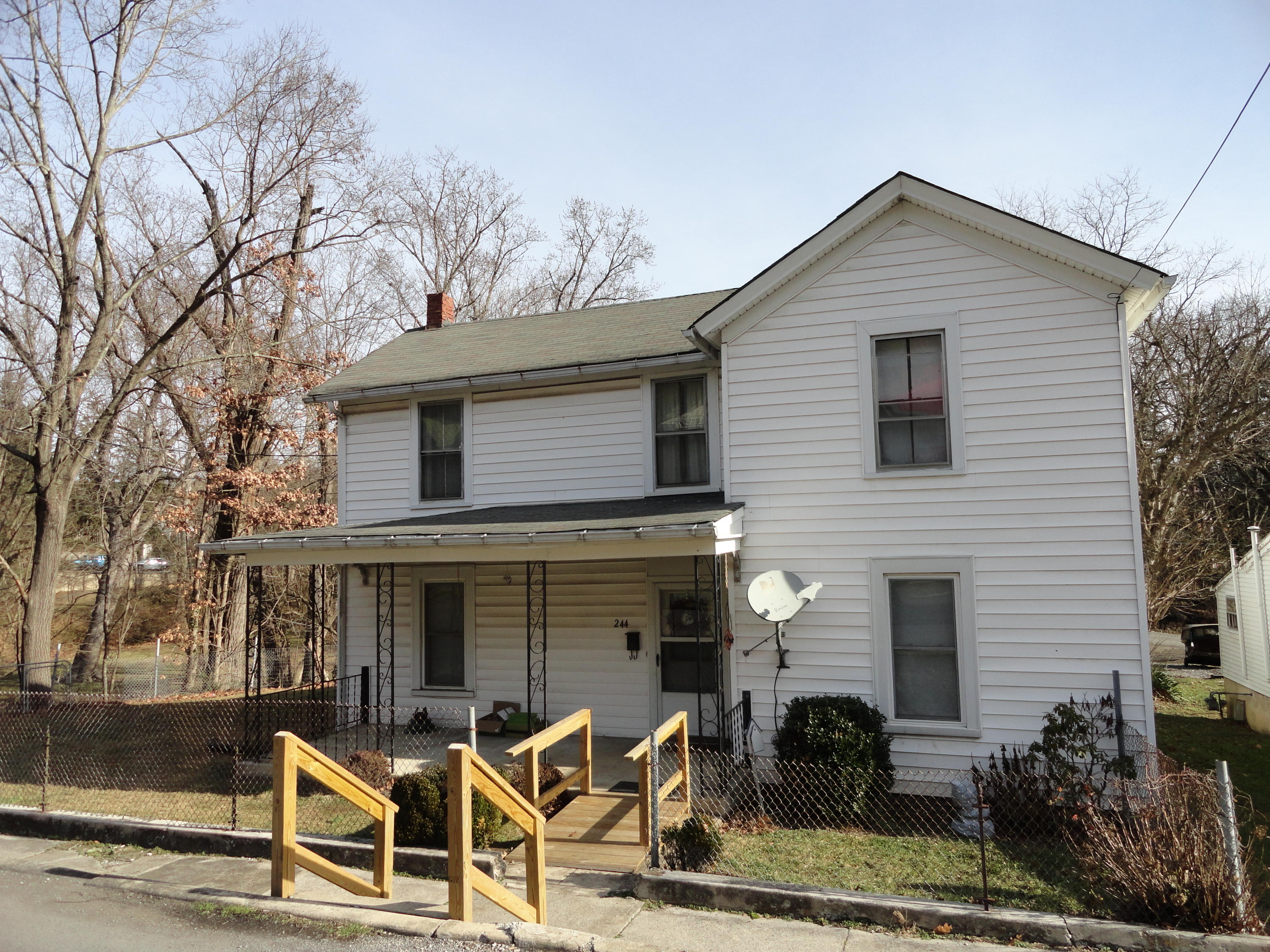 244 Roxbury Street Clifton Forge, VA 24422 - Photo 1 of 15 Front