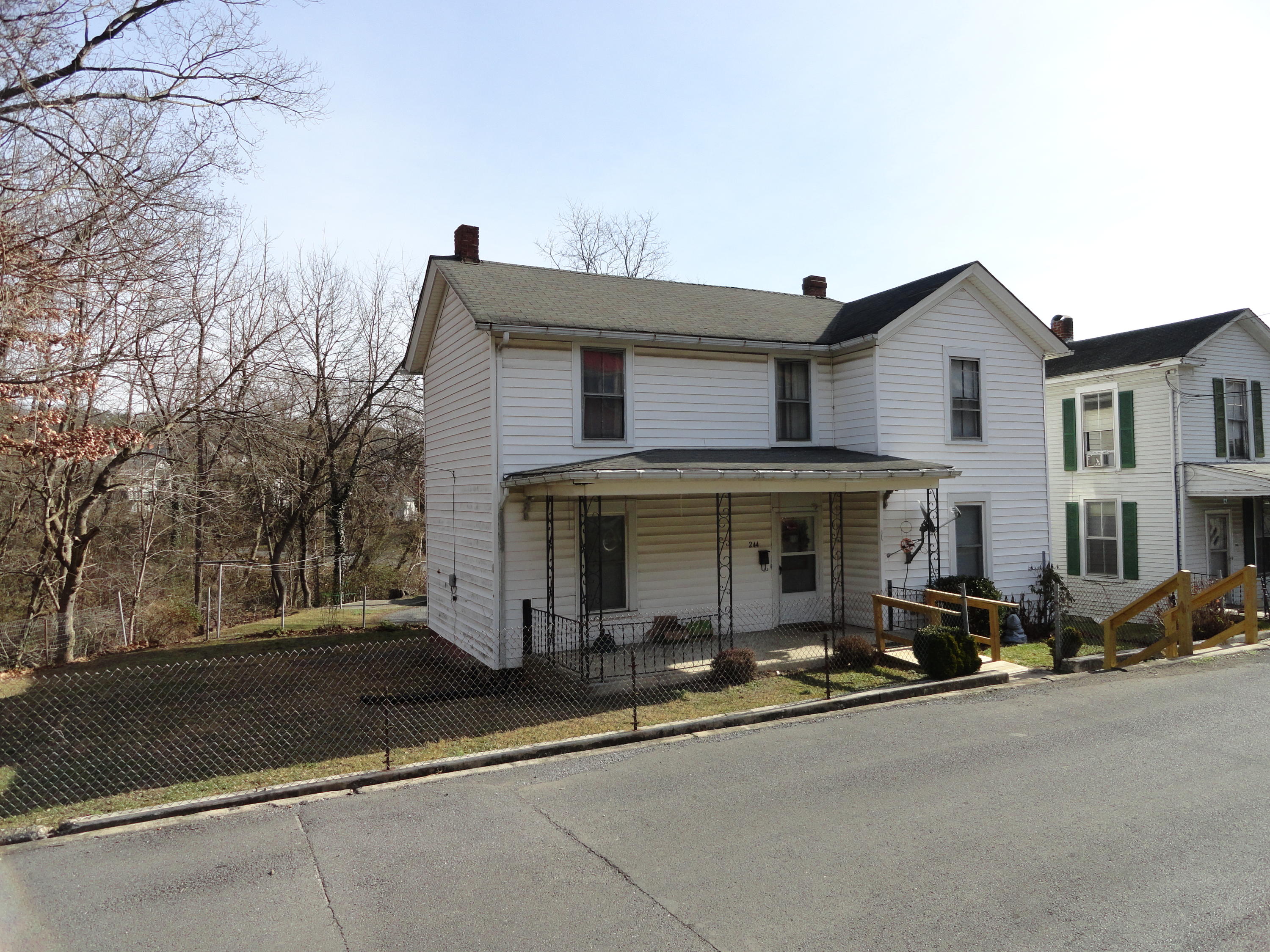 244 Roxbury Street Clifton Forge, VA 24422 - Photo 2 of 15 Front Angled
