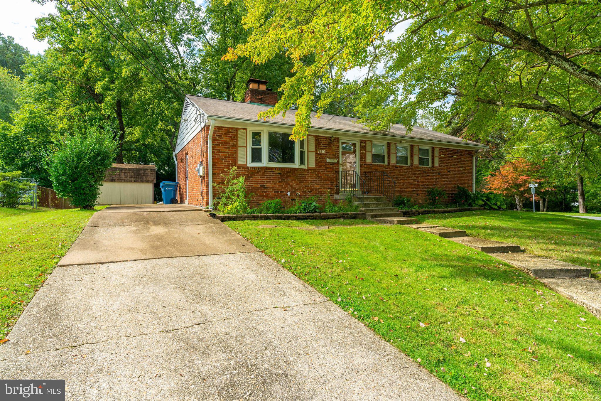 7410 Long Pine Drive Springfield, VA 22151 - Photo 3 of 53