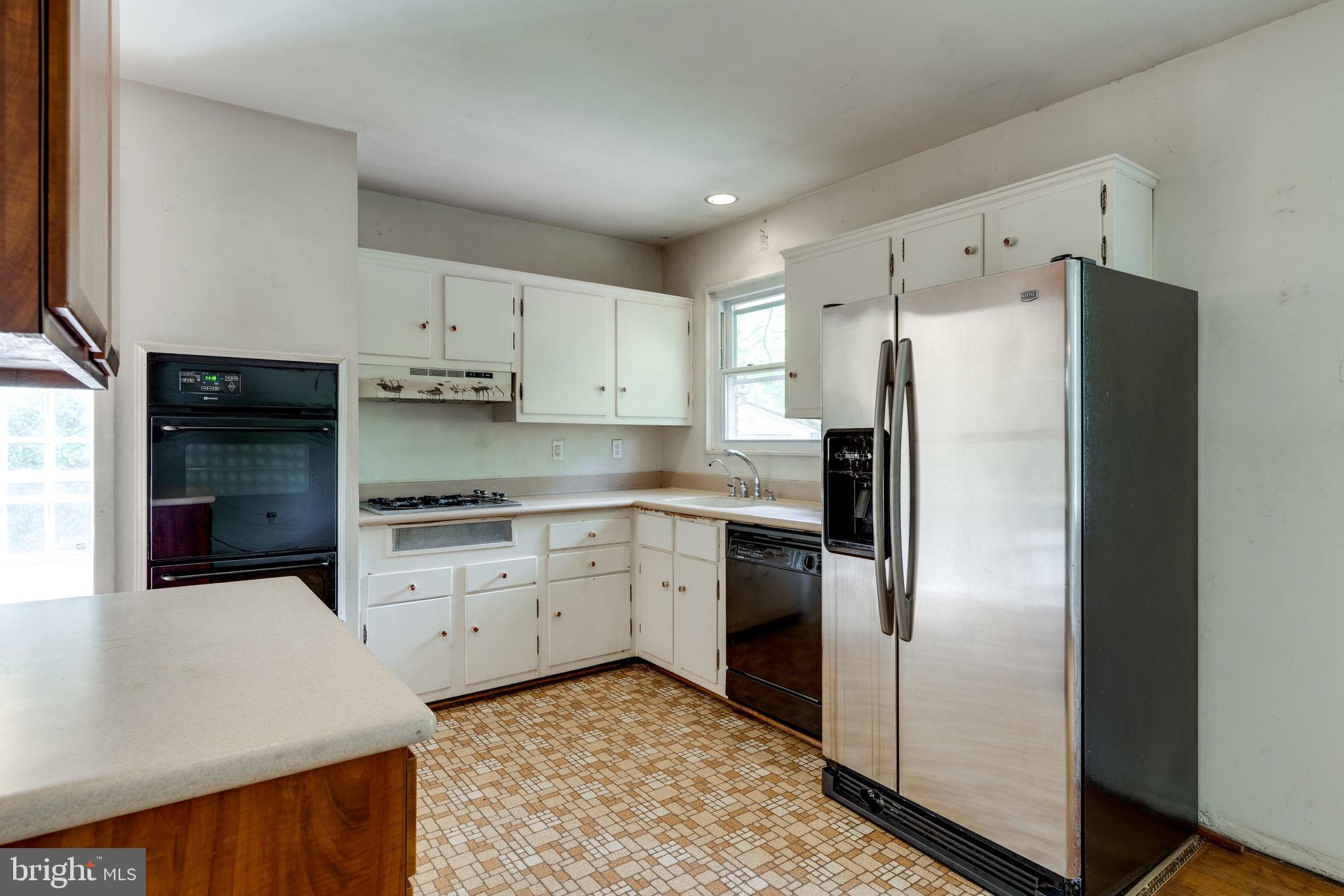 7410 Long Pine Drive Springfield, VA 22151 - Photo 23 of 53 Kitchen