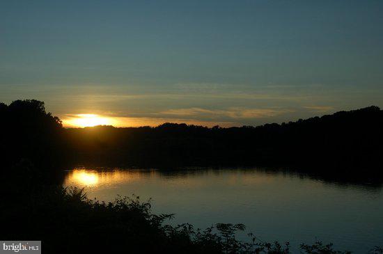 7410 Long Pine Drive Springfield, VA 22151 - Photo 52 of 53 Lake Accotink at sunset