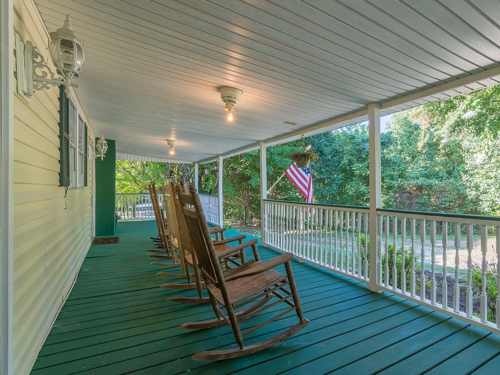338 Cash Hollow Road Elizabethton, TN 37643 - Photo 6 of 36 Photo 6