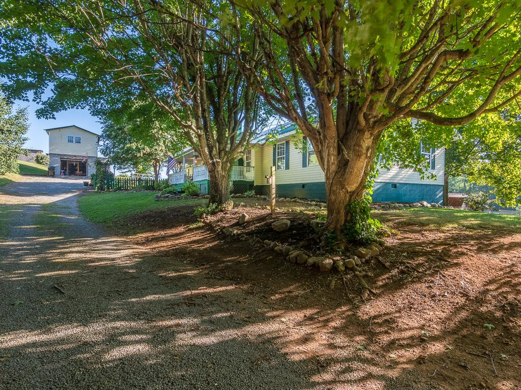 338 Cash Hollow Road Elizabethton, TN 37643 - Photo 9 of 36 Photo 9