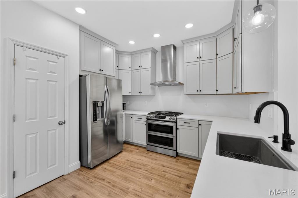426 Buckhurst Drive Ballwin, MO 63021 - Photo 6 of 52