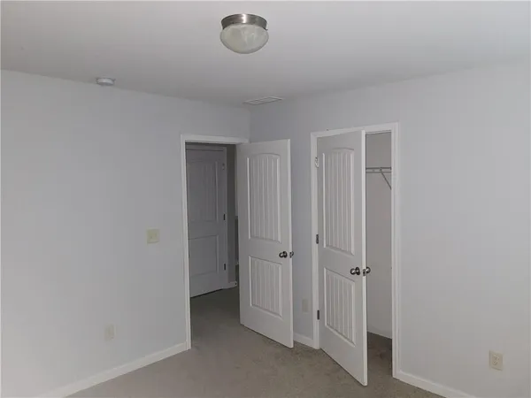 $1,900 | 573 Arrowhead Drive, Dallas, GA 30132