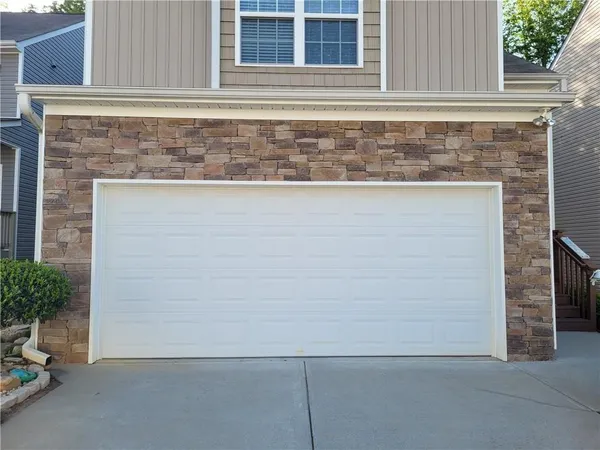 $1,900 | 573 Arrowhead Drive, Dallas, GA 30132