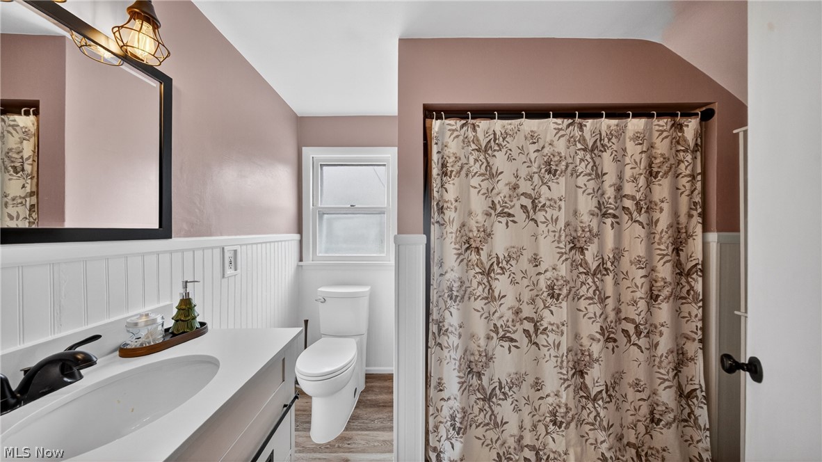 6162 Engle Road Brook Park, OH 44142 - Photo 17 of 32 Gallery Image 17