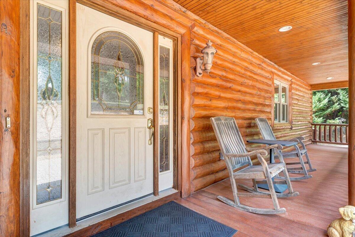 461 Sunset Bay Road Gretna, VA 24557 - Photo 11 of 74 11-MIB09600