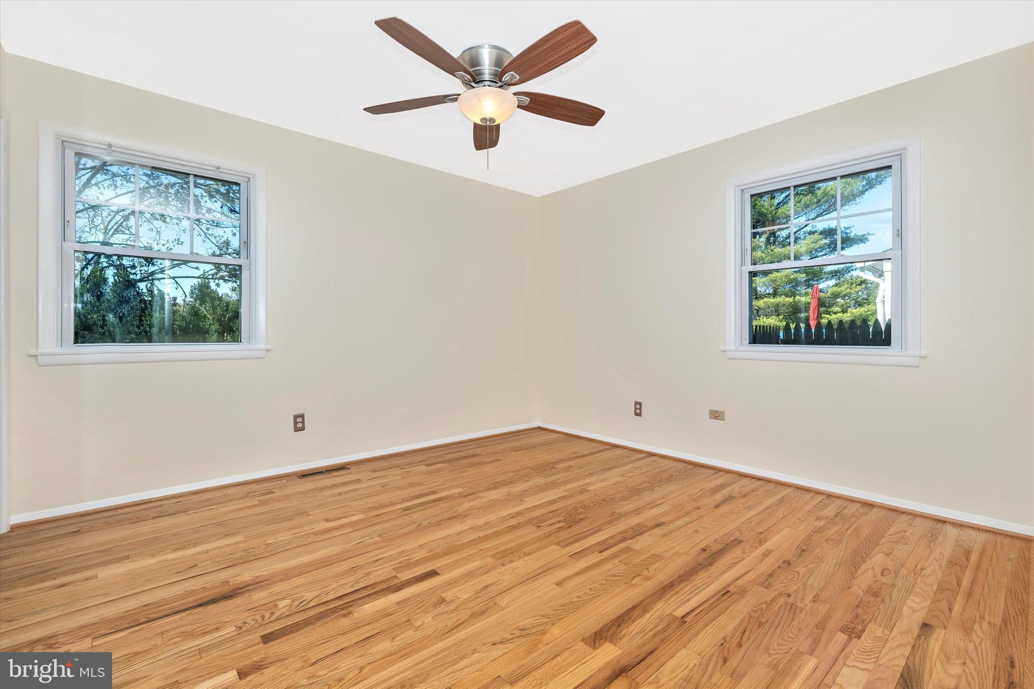 11924 Bayswater Road Gaithersburg, MD 20878 - Photo 14 of 41 Primary Bedroom