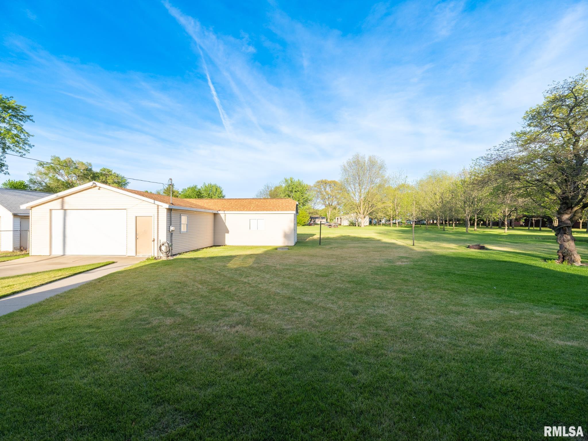 13324 Cedar Street Manito, IL 61546 - Photo 50 of 53