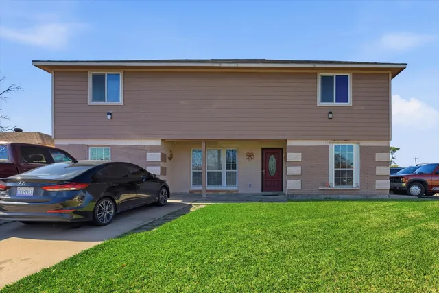 $1,200 | 831 Terryhollow Street, Channelview, TX 77530