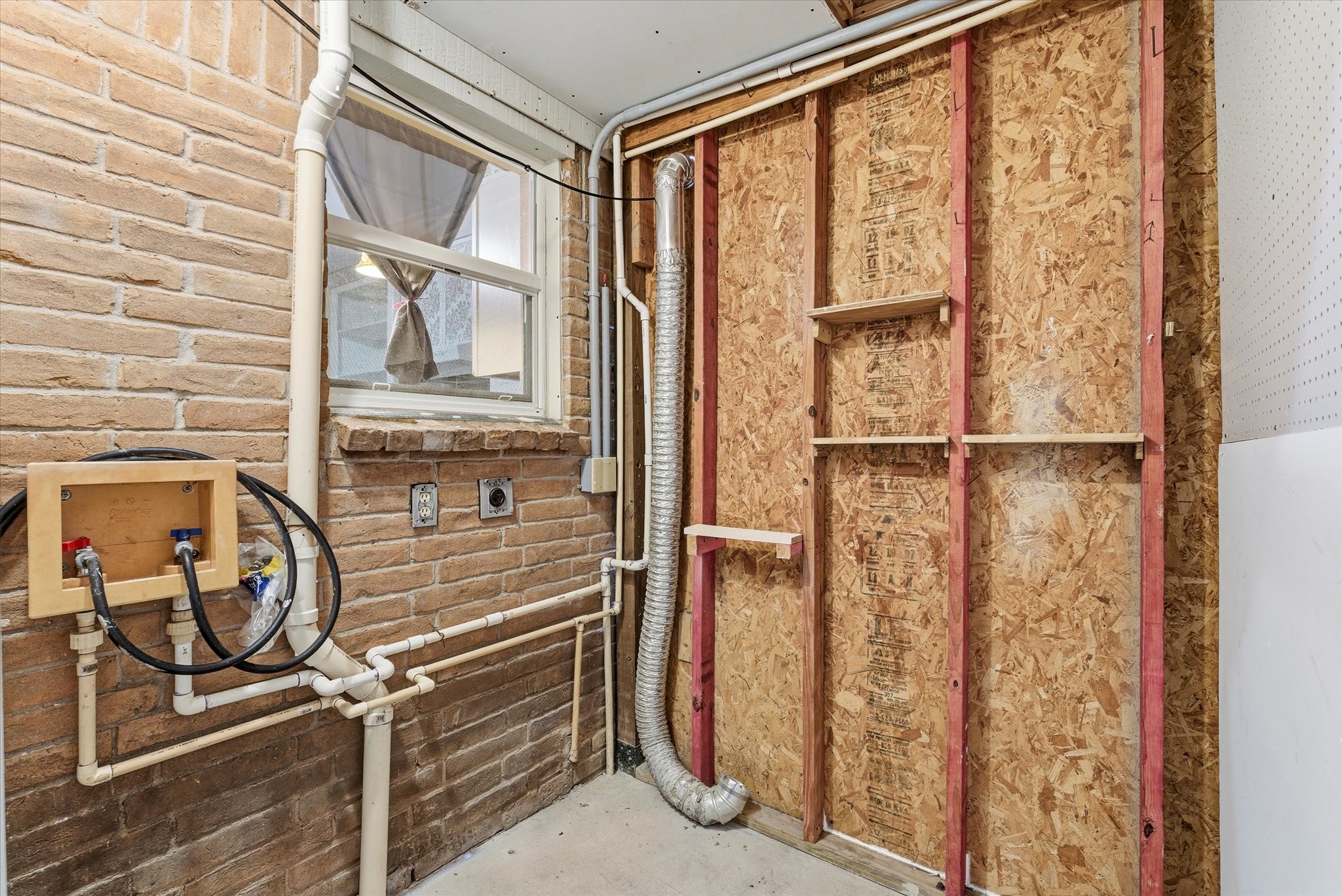 831 Terryhollow Street Channelview, TX 77530 - Photo 13 of 14 Washer and dryer connections.