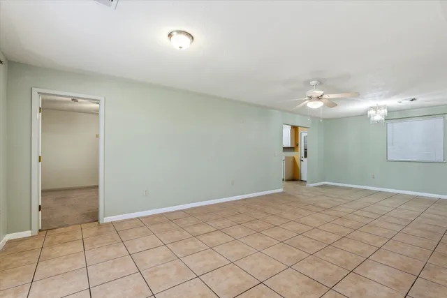 $1,200 | 831 Terryhollow Street, Channelview, TX 77530