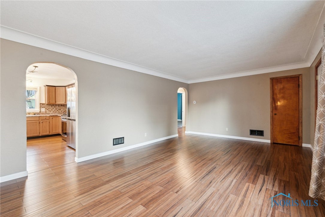 1021 Rochelle Road Toledo, OH 43615 - Photo 7 of 47 Gallery Image 7