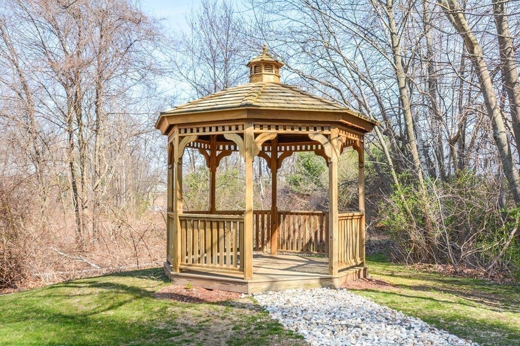190 Chickering Road, Unit 103D North Andover, MA 01845 - Photo 11 of 17 Gallery Image 11