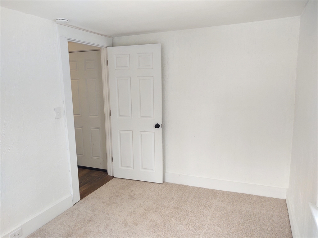 62 Kilbourn Road, Unit 2 Lancaster, MA 01523 - Photo 9 of 21 Gallery Image 9