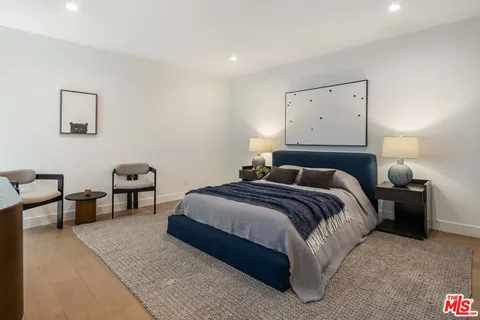 $1,695,000 | 3564 Multiview Drive, Los Angeles, CA 90068