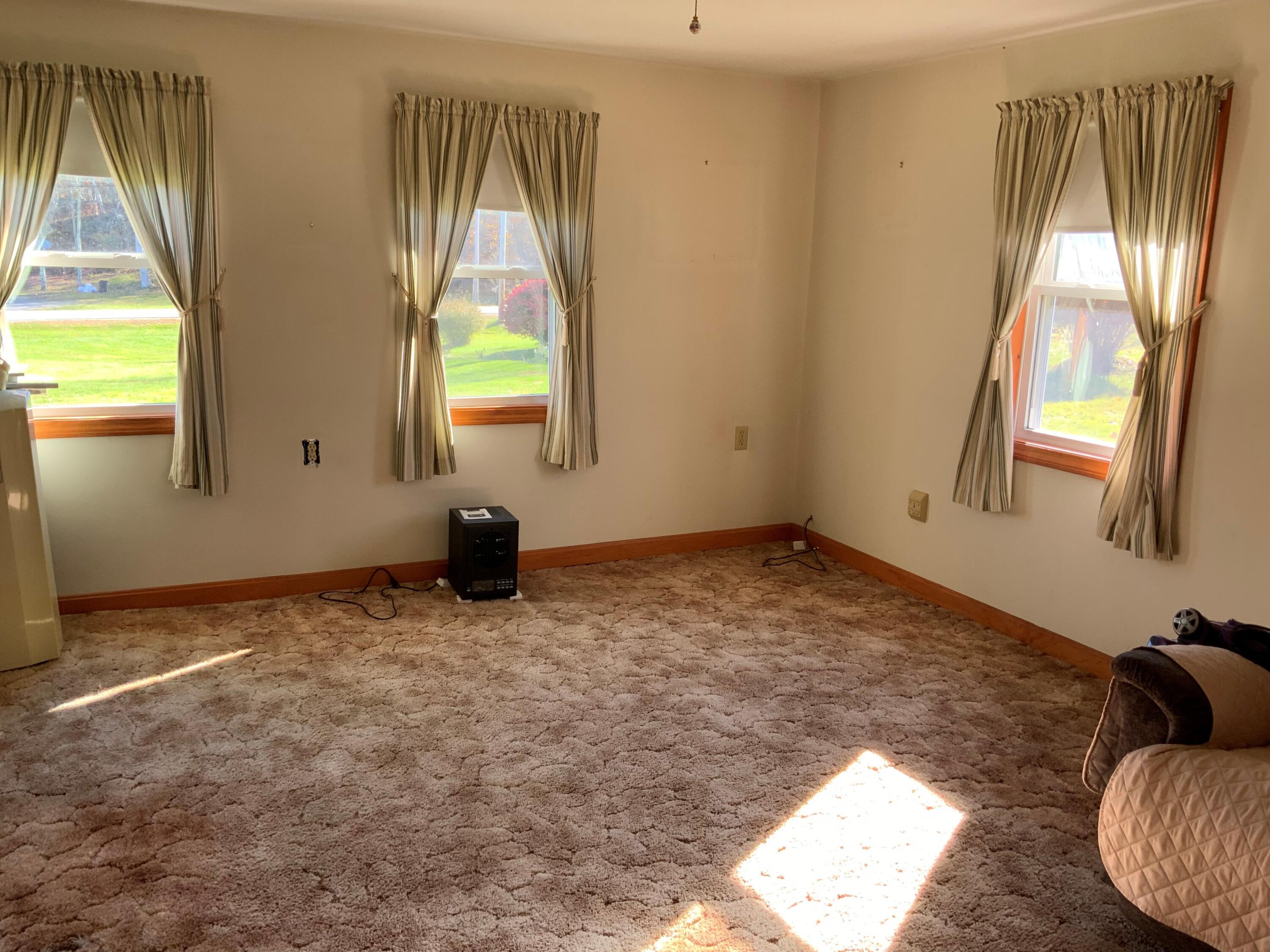 659 Dirigo Road South China, ME 04358 - Photo 11 of 17 6