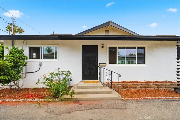 $999,800 | 5554 Pal Mal Avenue, Temple City, CA 91780
