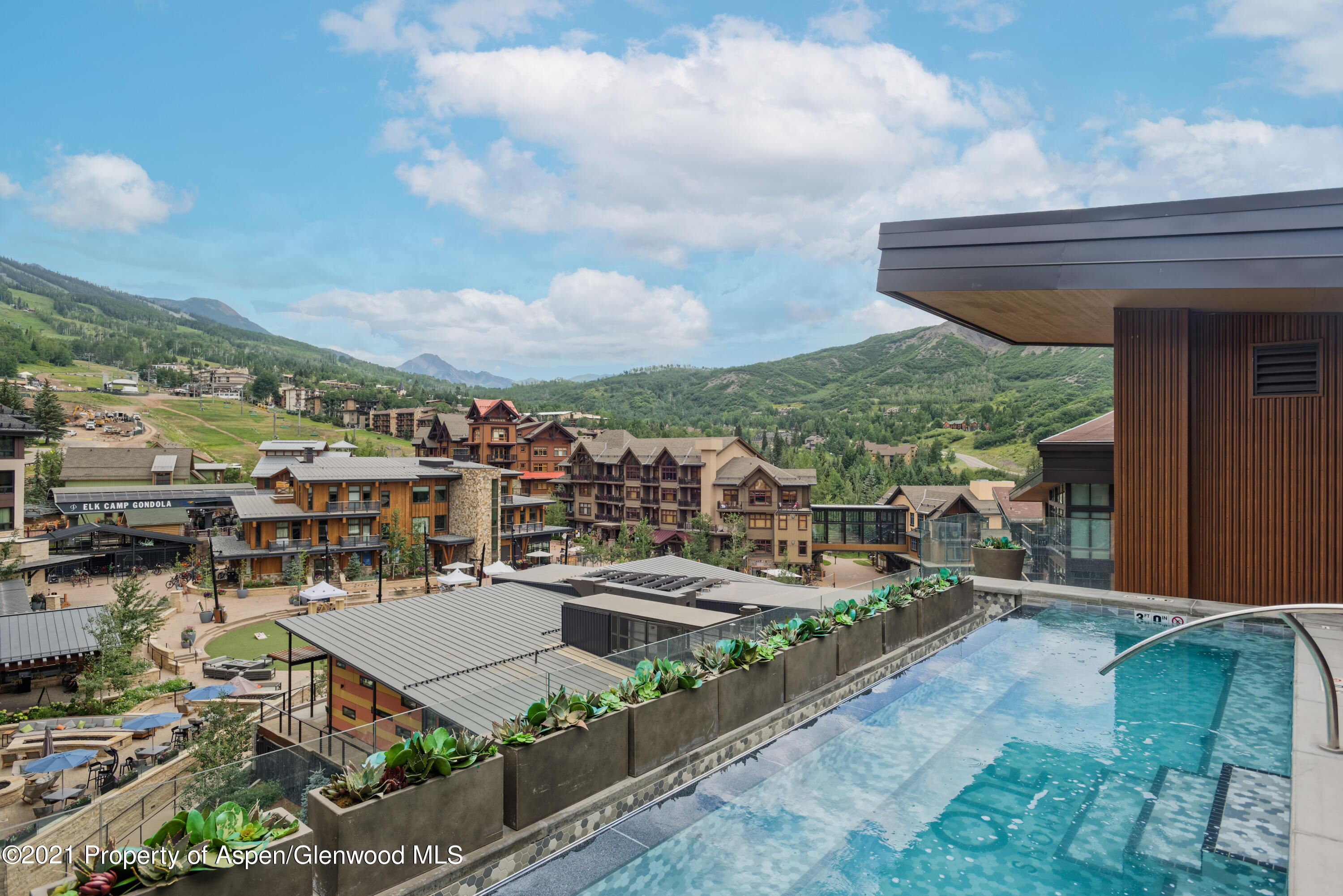 77 Wood Road, Unit 606 Snowmass Village, CO 81615 - Photo 12 of 15 Rooftop Deck
