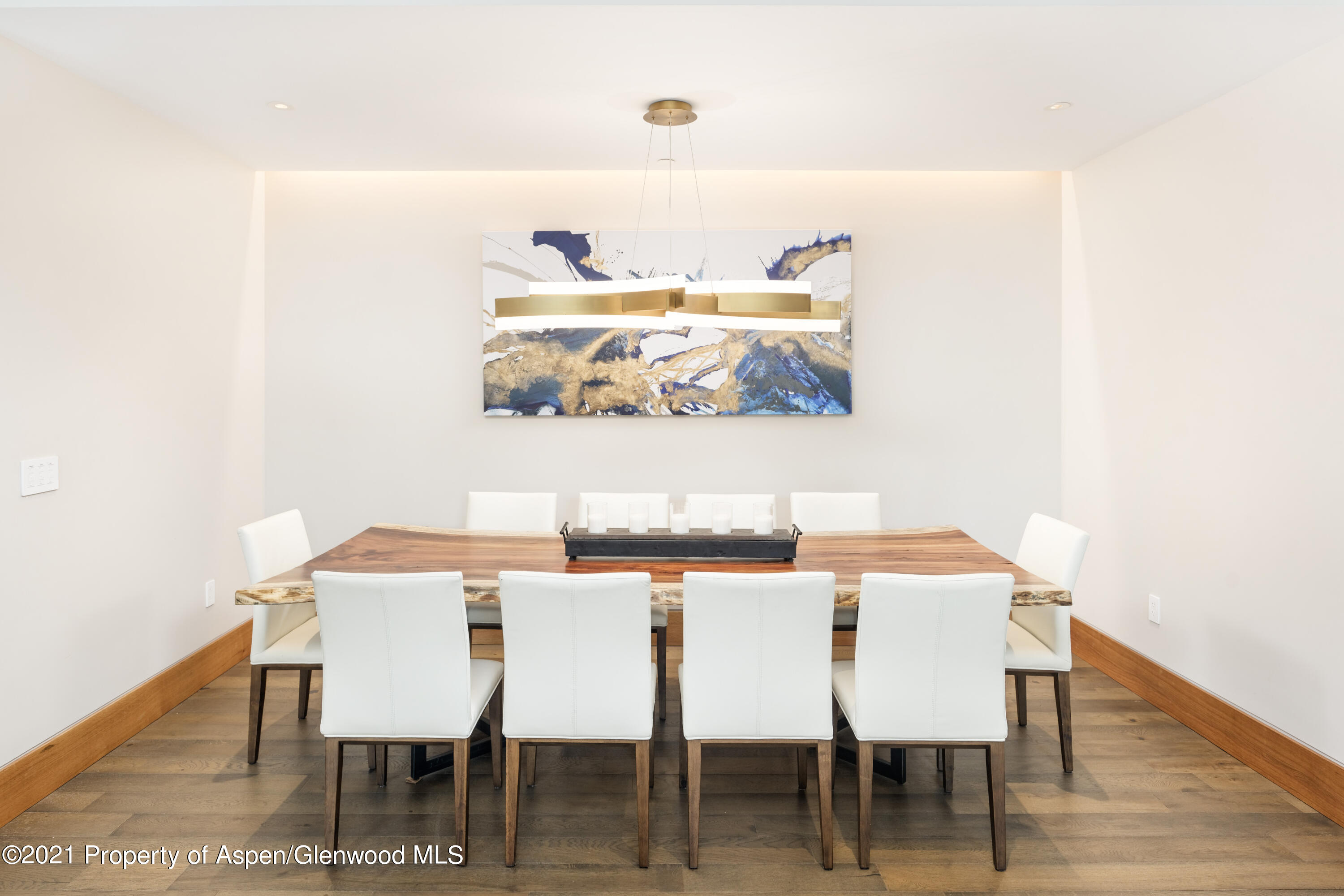 77 Wood Road, Unit 606 Snowmass Village, CO 81615 - Photo 7 of 15 Dining Area-606EOneSnowmass_HiRes