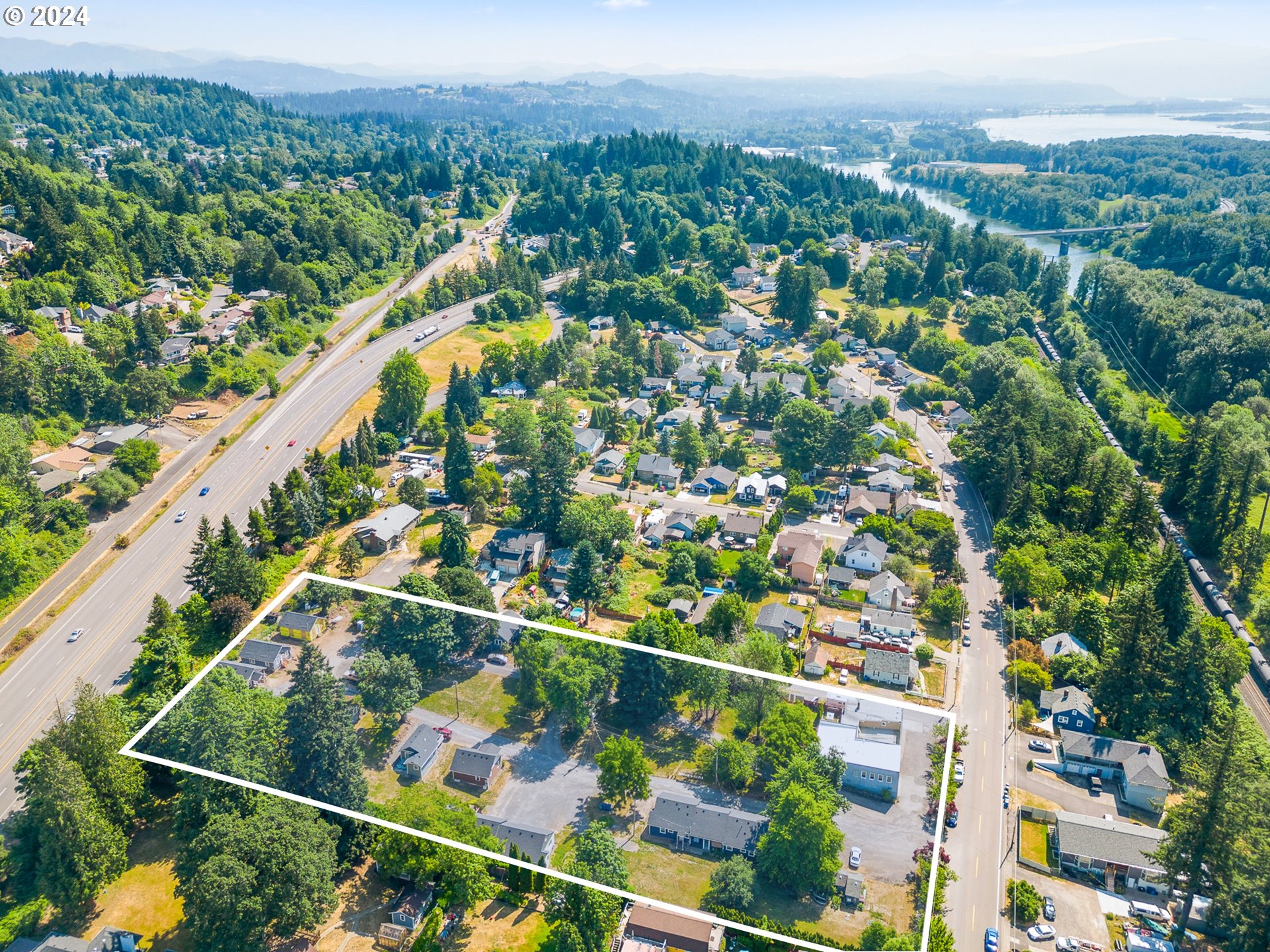 2311 Southwest 6th Avenue, Unit 6 Camas, WA 98607 - Photo 8 of 32 a view of a city