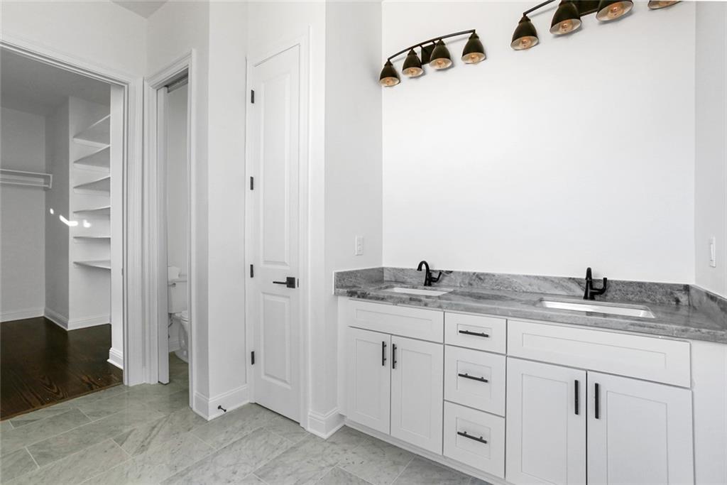 1604 Green Acres Road Metairie, LA 70003 - Photo 8 of 16 Gallery Image 8