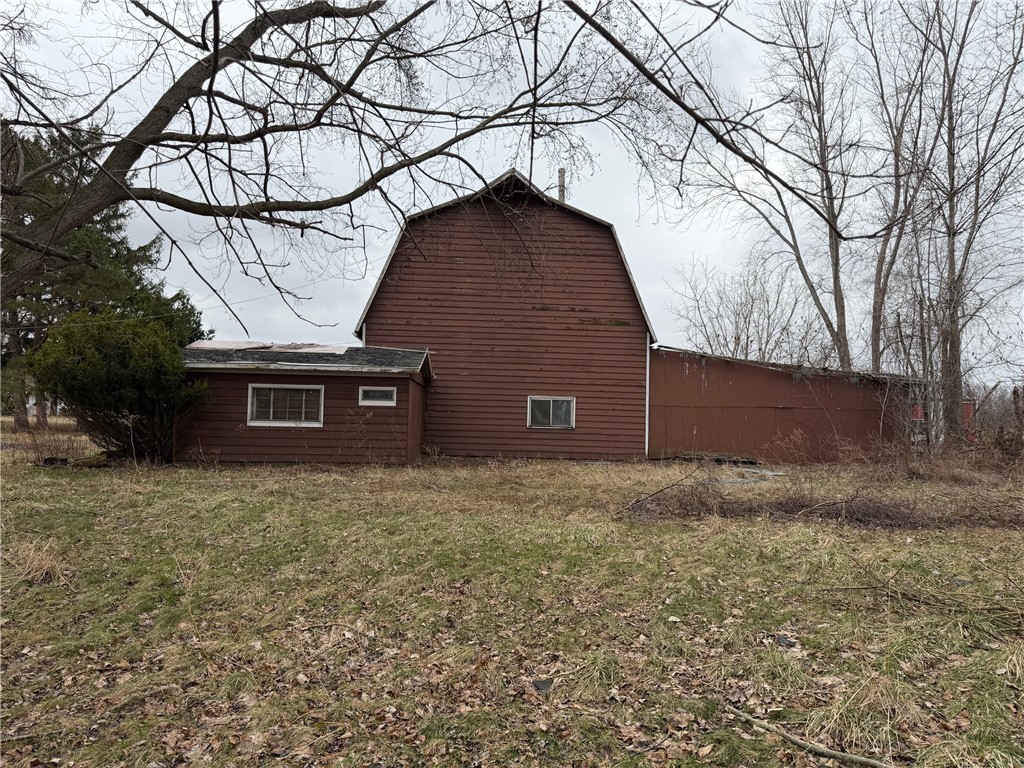3912 Long Bridge Road Albion, NY 14411 - Photo 7 of 16