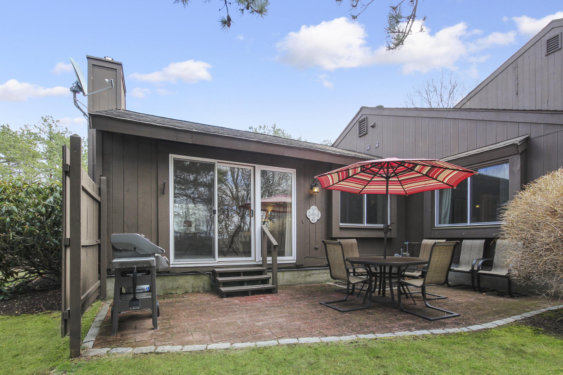 60 Harbor Lights Road, Unit 60 Bourne, MA 02532 - Photo 23 of 30 024-photo-rear-view-6939898