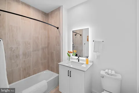 a view of a livingroom with an outdoor space