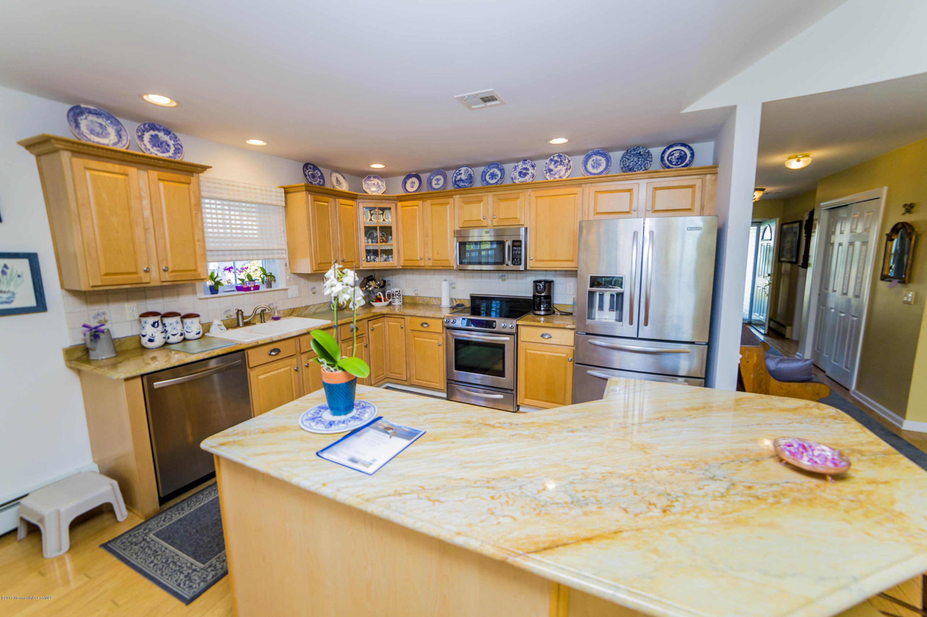 59 Clear Lake Road Whiting, NJ 08759 - Photo 9 of 30 Beautiful Kitchen!