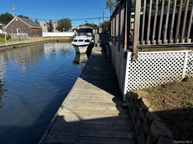 5 Barry Road Amityville, NY 11701 - Photo 10 of 14 Gallery Image 10