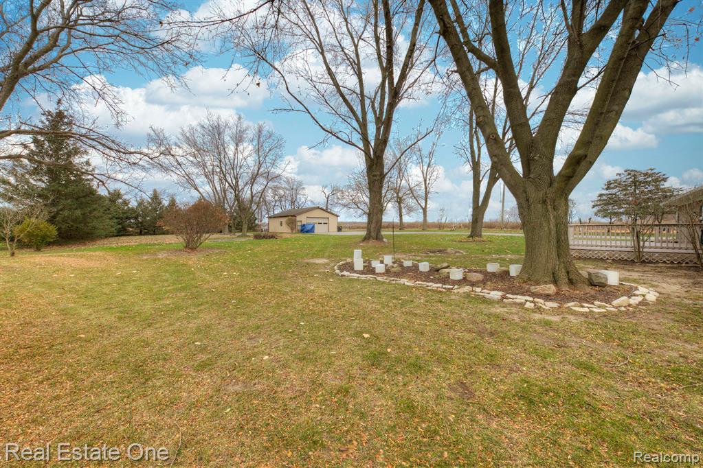 6750 Gregory Road Dexter, MI 48130 - Photo 7 of 66