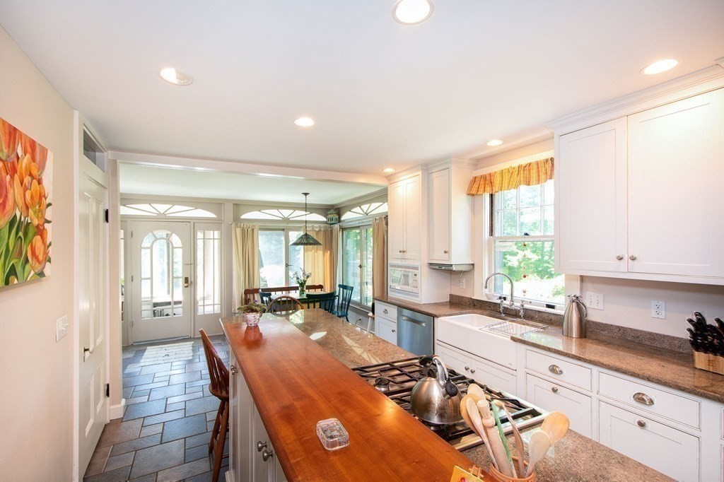 59 Ripley Road Cohasset, MA 02025 - Photo 11 of 36 Gallery Image 11