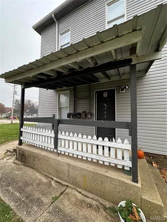 $239,000 | 402 North 1st Street, Owensville, MO 65066