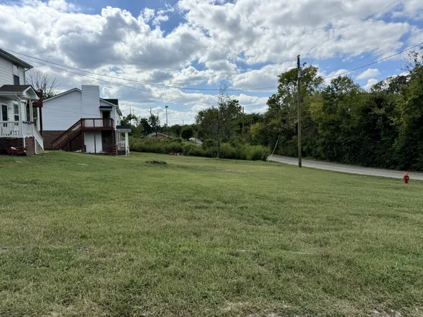 $294,000 | 1309 A Pierce Road, Madison, TN 37115