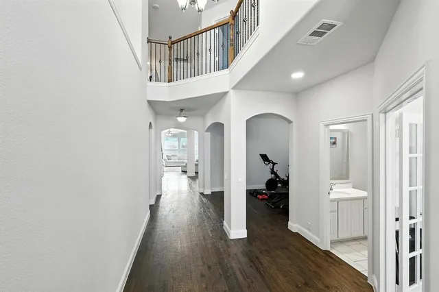 a view of entryway with wooden floor