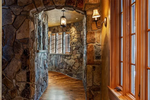$9,950,000 | 33800 Catamount Drive, Steamboat Springs, CO 80487