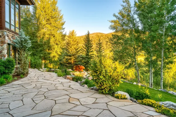 $9,950,000 | 33800 Catamount Drive, Steamboat Springs, CO 80487