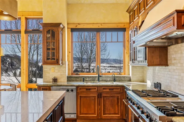 $9,950,000 | 33800 Catamount Drive, Steamboat Springs, CO 80487
