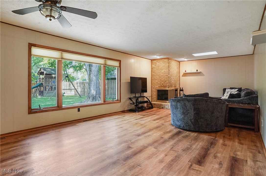 10751 Gate Post Road Strongsville, OH 44149 - Photo 7 of 44 Gallery Image 7