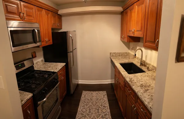 $1,580 | 204 East Bailey Road, Unit D, Naperville, IL 60565