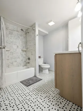 $1,580 | 204 East Bailey Road, Unit D, Naperville, IL 60565