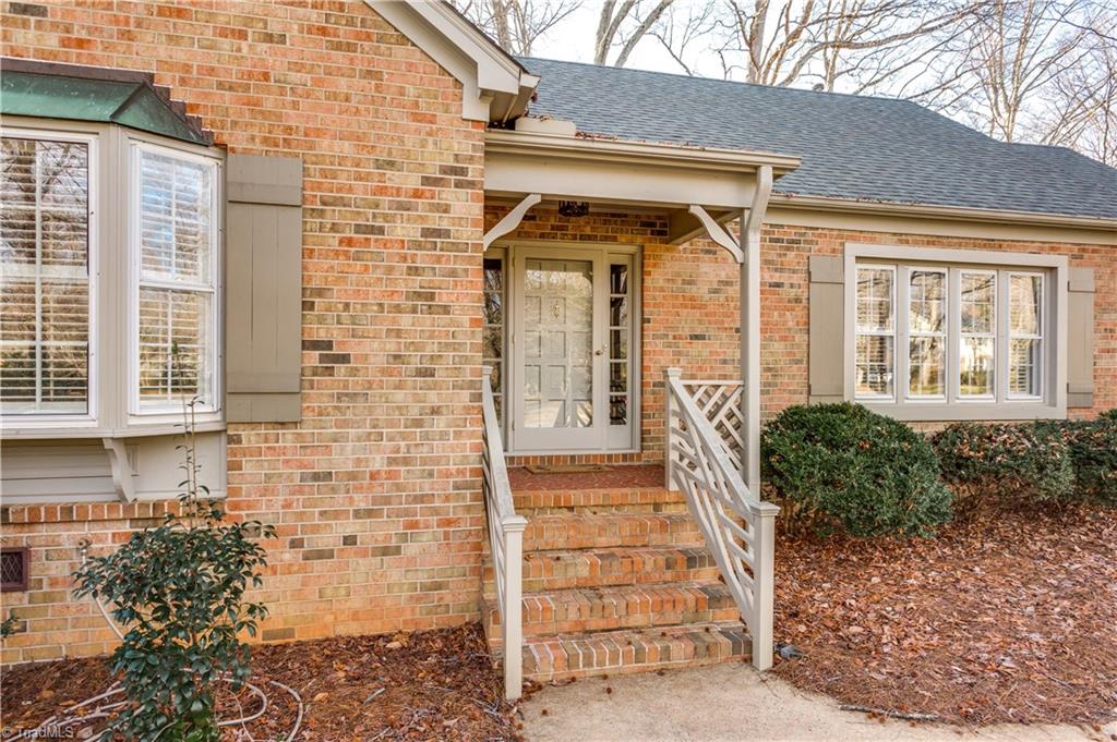1605 Beechtree Road Greensboro, NC 27408 - Photo 2 of 26 Gallery Image 2