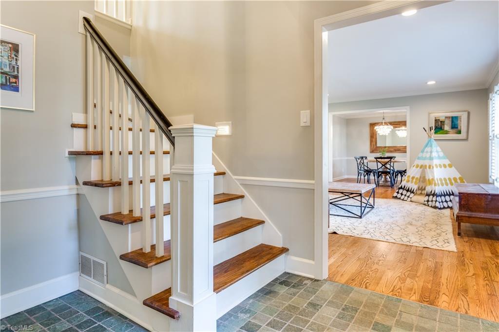 1605 Beechtree Road Greensboro, NC 27408 - Photo 4 of 26 Gallery Image 4